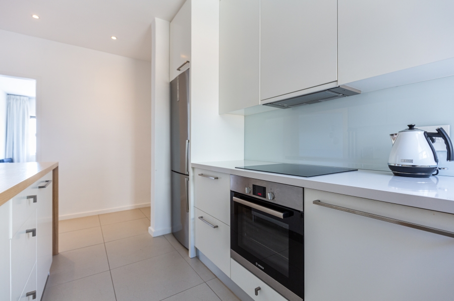 To Let 2 Bedroom Property for Rent in Vredehoek Western Cape